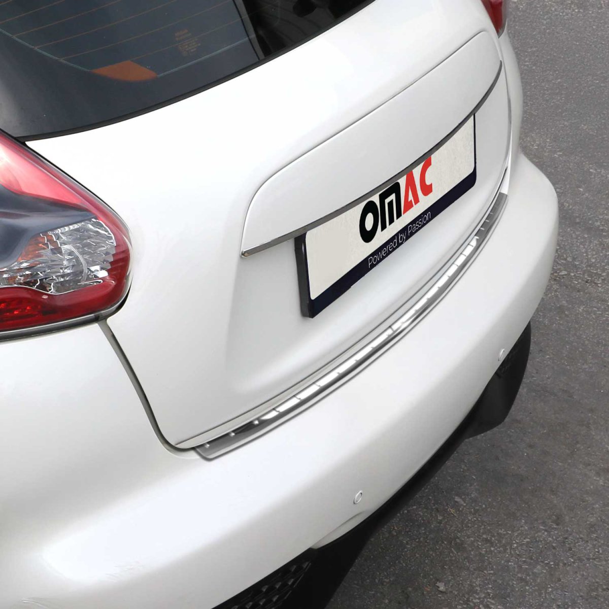 Nissan Juke F15 Rear Bumper Sill Cover - Omac - S.Steel - Gloss Silver - '15-'17 Nissan Juke F15 Rear Bumper Sill Cover - Omac - S.Steel - Gloss Silver - '15-'17